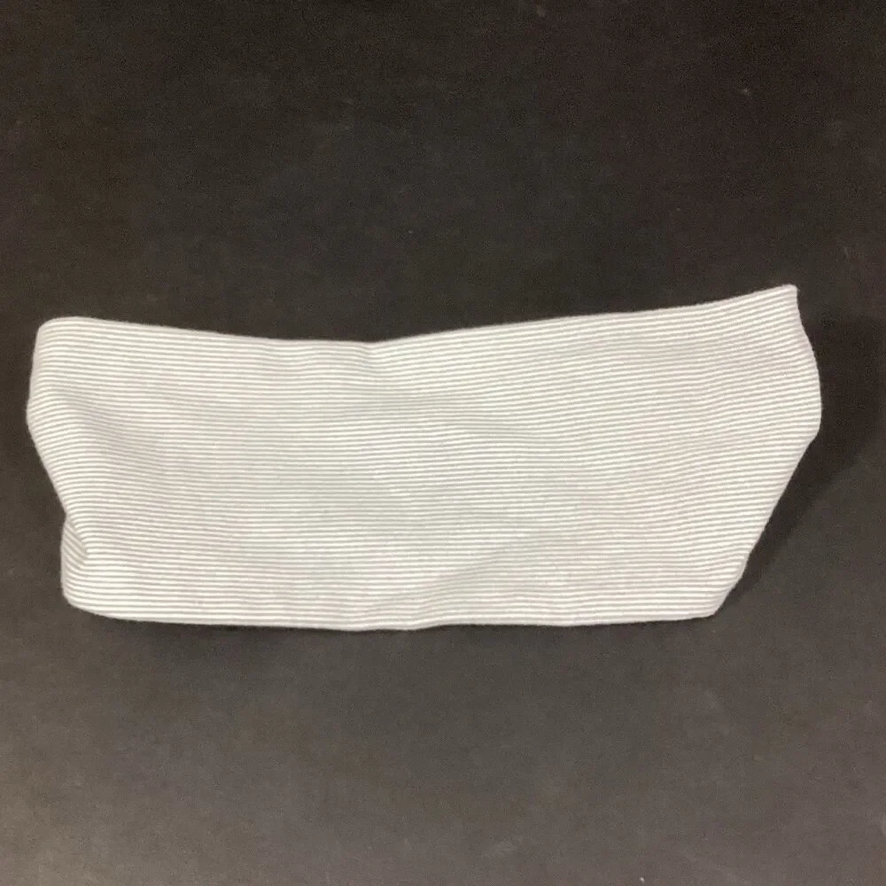 LuLuLemon Bang Buster Headband Reversible Wee Stripe White Heathered Grey/Black